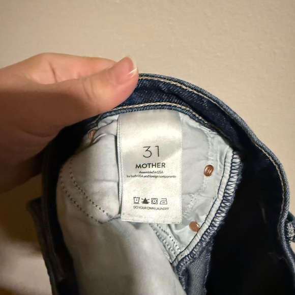 MOTHER Blue Ankle & Cropped Jeans - Picture 6 of 7